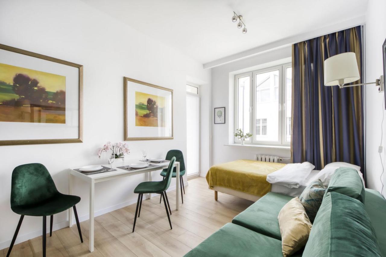 23 Unit Miniapartments Warszawa Lotnisko Okecie Fajne Ministudio Przy Bitwy Warszawskiej Екстер'єр фото