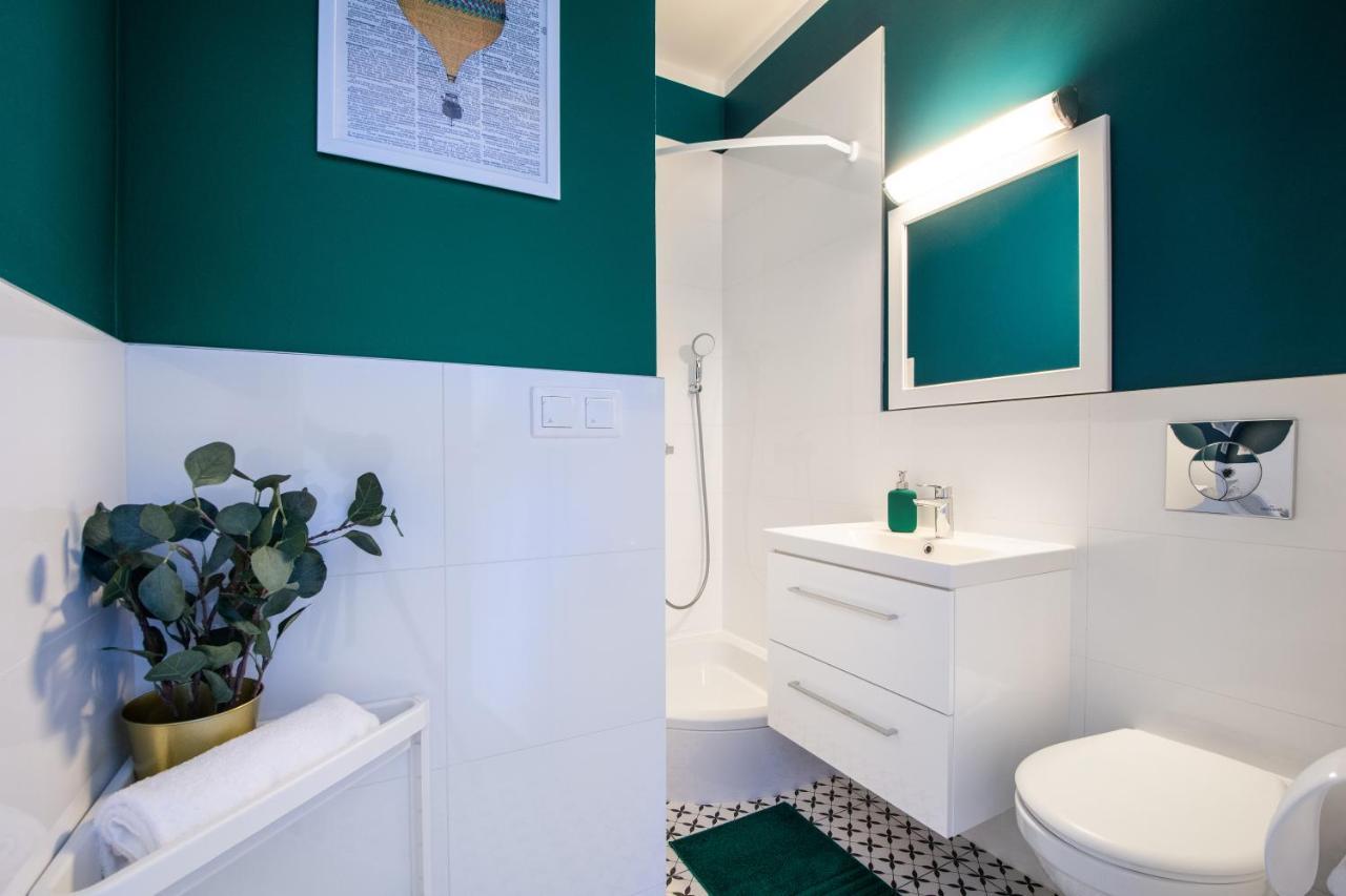 23 Unit Miniapartments Warszawa Lotnisko Okecie Fajne Ministudio Przy Bitwy Warszawskiej Екстер'єр фото